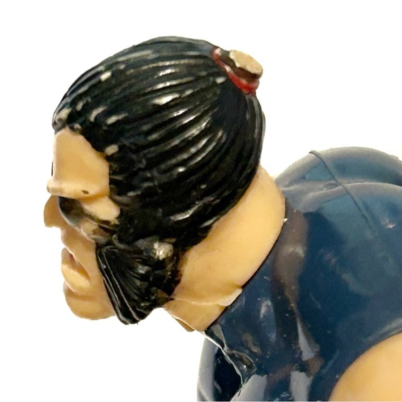 Vintage 1996 Marvel Wolverine X-Men Posable Action Figure Eye Patch Toy Brigade - Picture 16 of 16